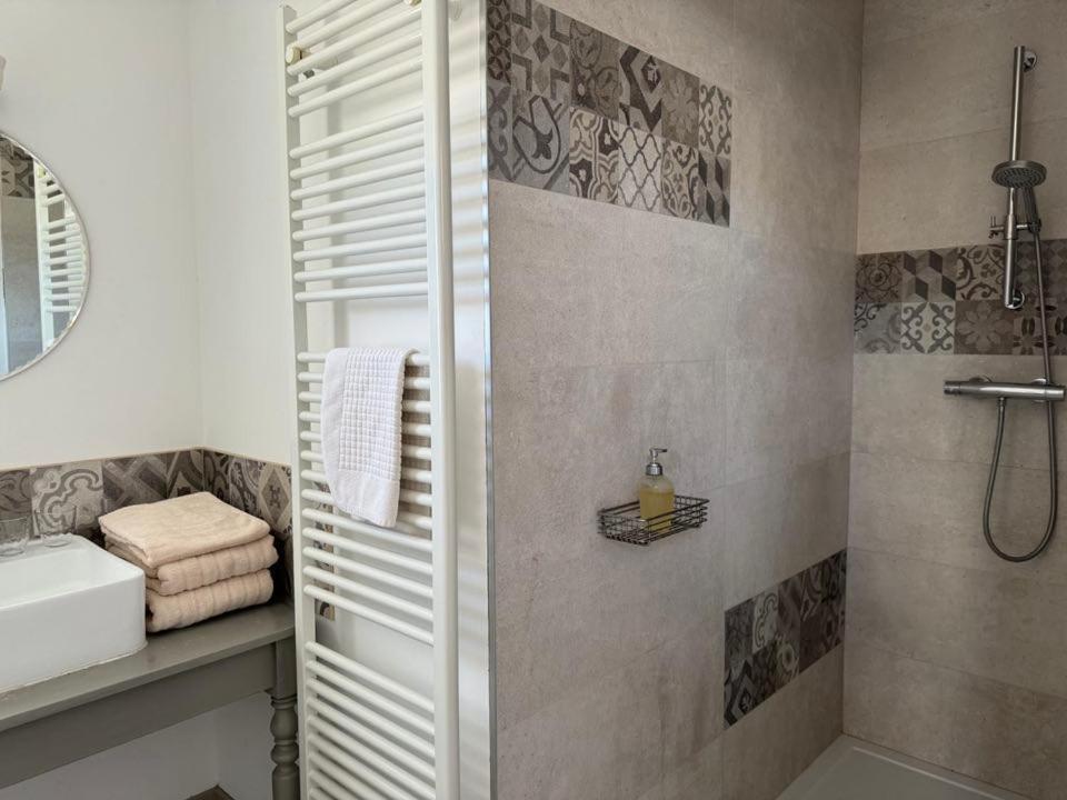 Qui Dort D'Isnes Bed & Breakfast Luaran gambar